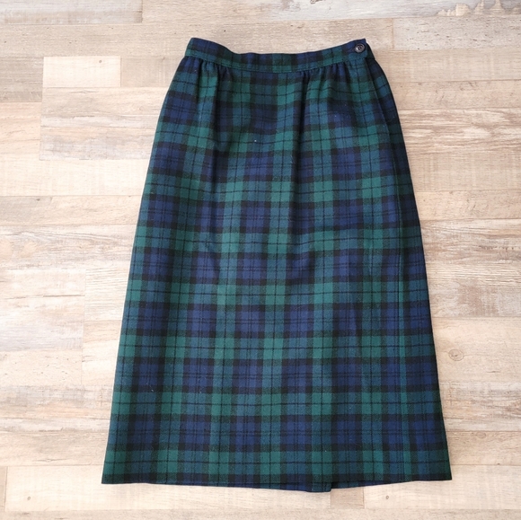 Pendleton Dresses & Skirts - Vintage 80s Pendleton Authentic Black Watch Tartan Plaid Wool Pencil Skirt USA